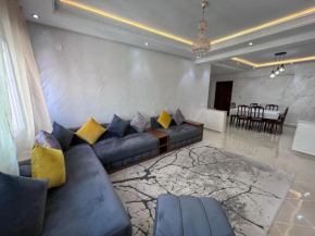 Luxury Center Town Apartment